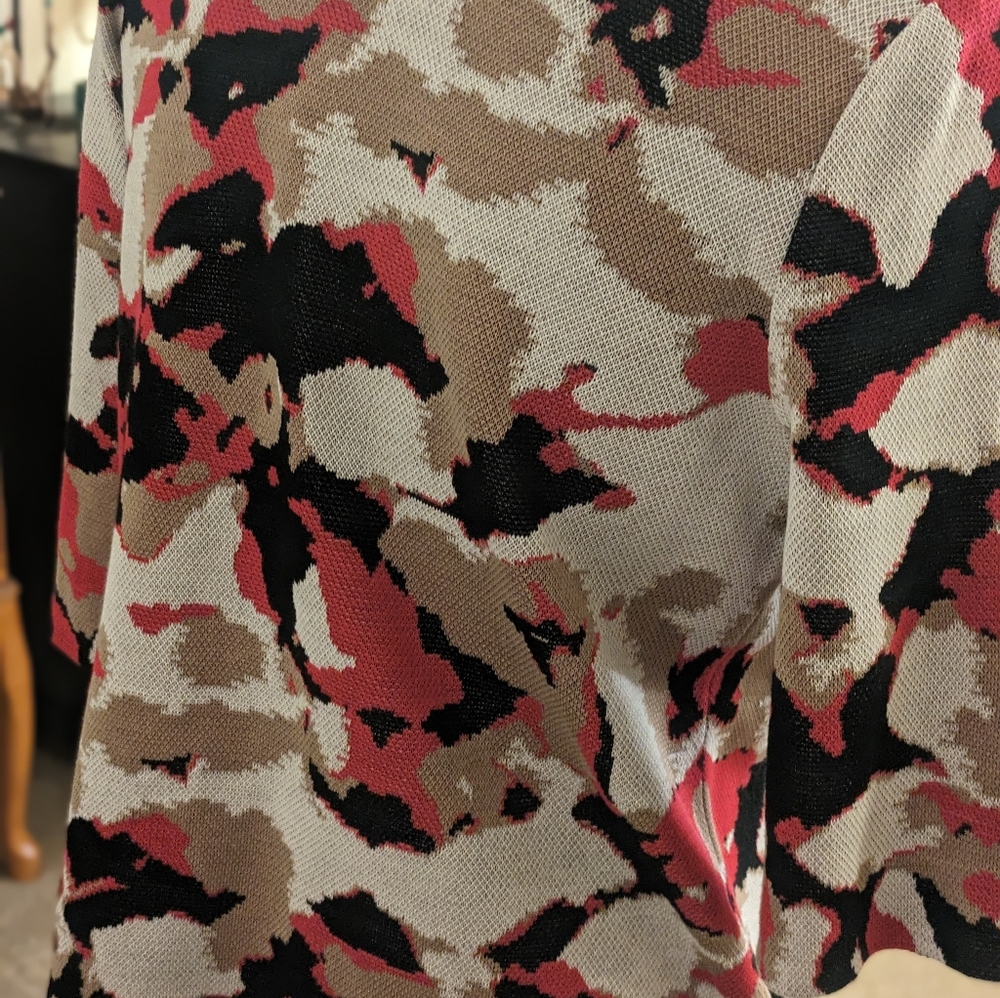 Women's Multicolor Abstract Jacket - image 6